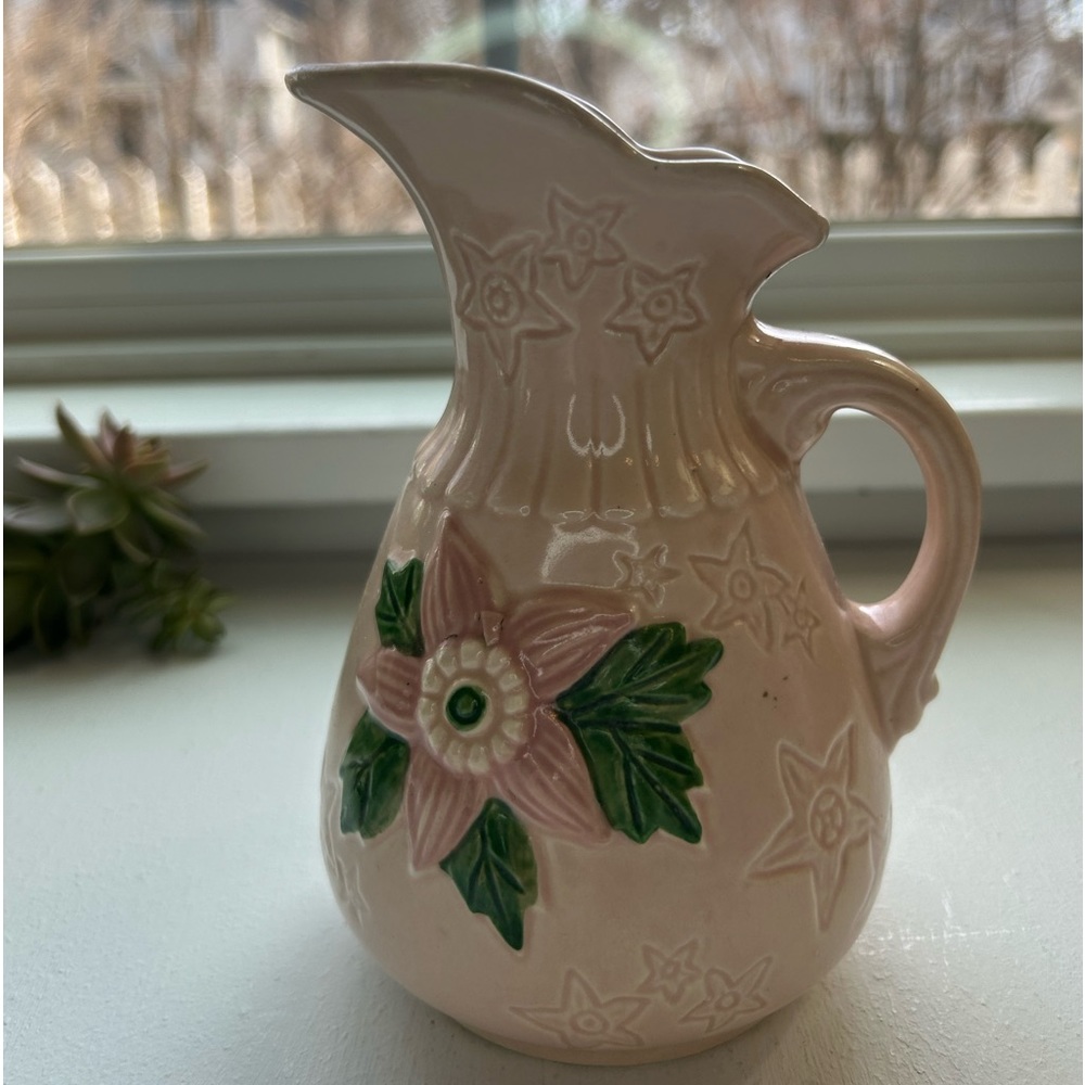 Vintage Hull pink flower green leaves pottery star pitcher Made in USA 1940’s
